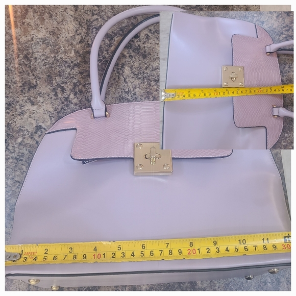 Purse - Picture 3 of 3